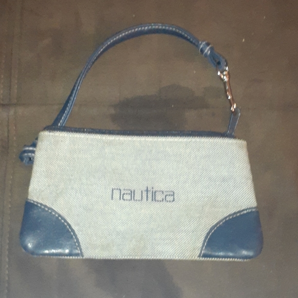 Nautica Makeup Bag Wristlet - Picture 2 of 4